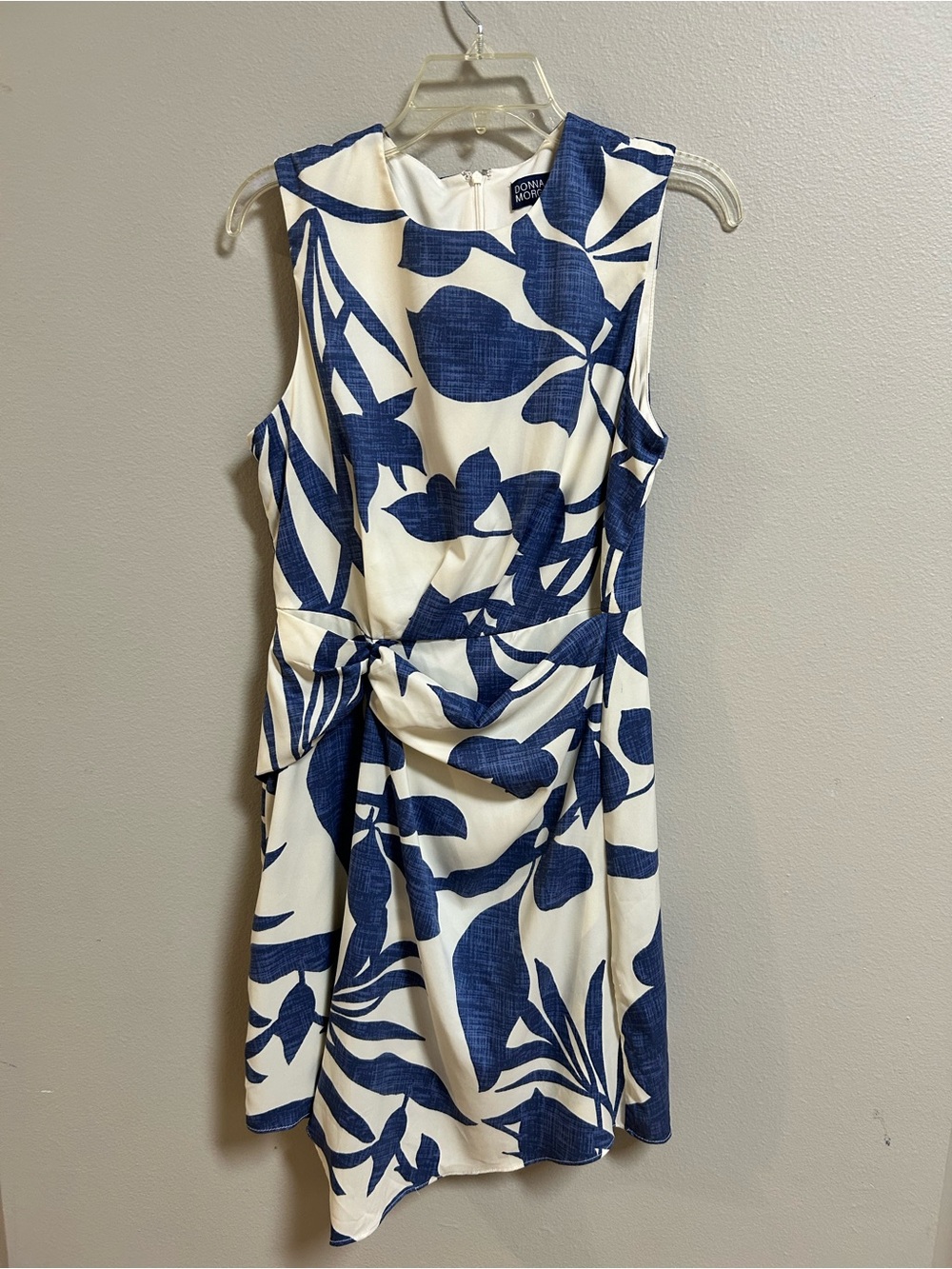 Donna Morgan Dress Size 6 Blue White Floral Sleeveless Faux Wrap High Low Midi